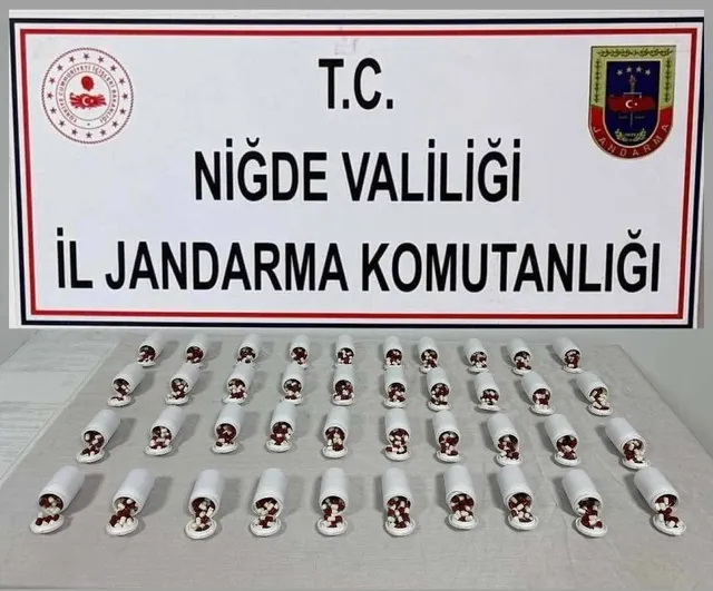 Niğde otogarında sentetik hap operasyonu: iki kişi hakkında adli işlem