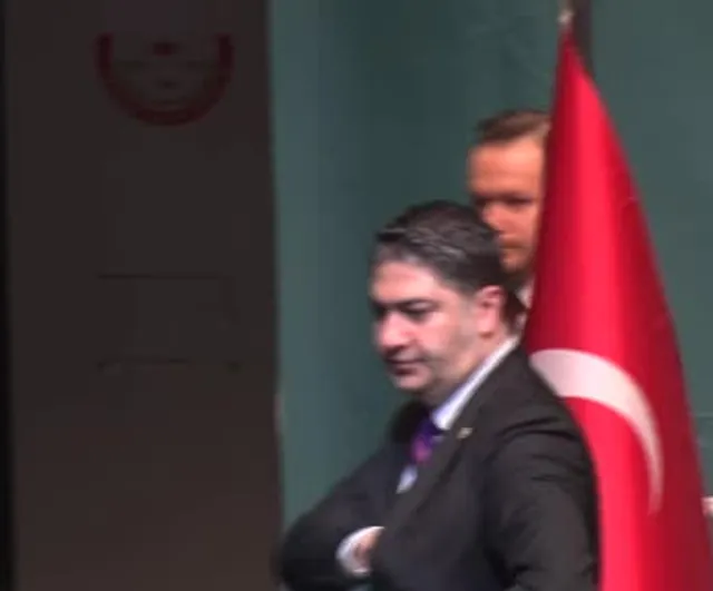 Özdemir: küresel savaş ikliminde Türkiye istikrarı koruyor
