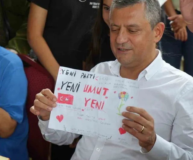 Özgür Özel'den canlı yayın meydan okuması ve yeni siyaset vaadi