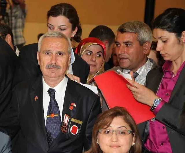 Partinin gölgesinden belediye meydanına: 25 yılda Fatma Şahin'in izleri