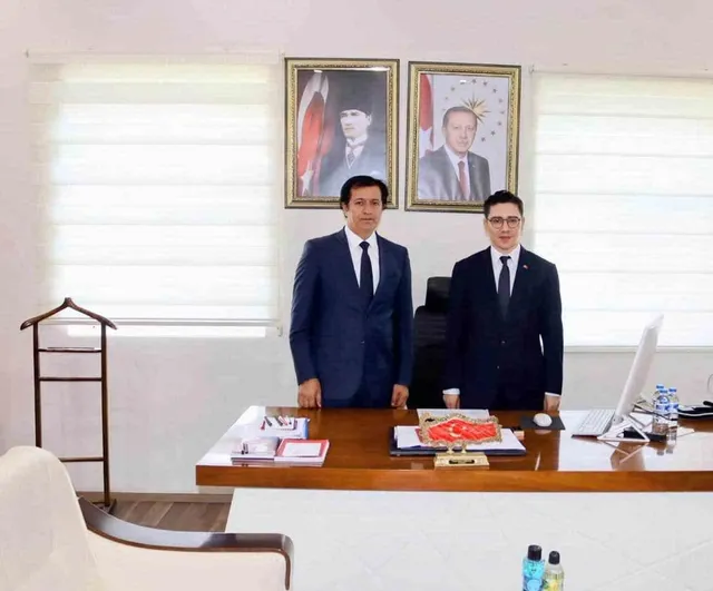 Rektör Emiroğlu'ndan kaymakam Sakızcı'ya ziyaret: eğitim iş birliği öne çıktı