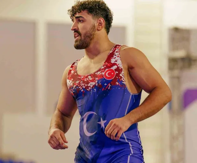 Resul Güne Taranto'da son sayı avantajıyla bronz madalya aldı