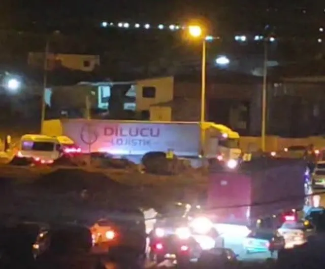 Reyhanlı'da düğün konvoyu çatışması taş ve sopayla büyüdü: 4 yaralı