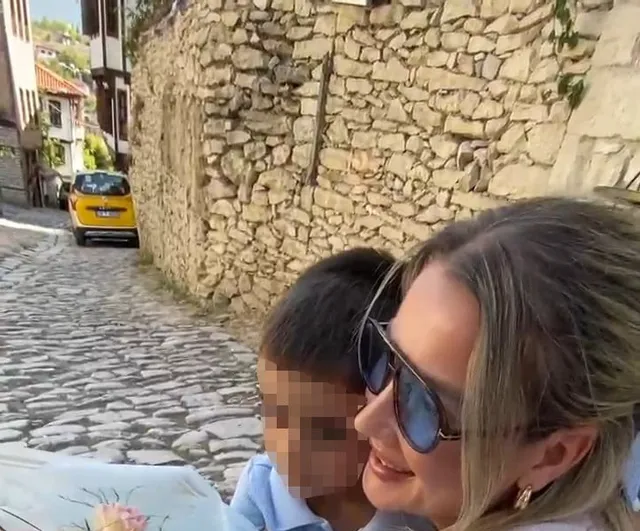 Safranbolu'da kaybolan 4 yaşındaki Aras'ı koruyan işletmeciye plaket