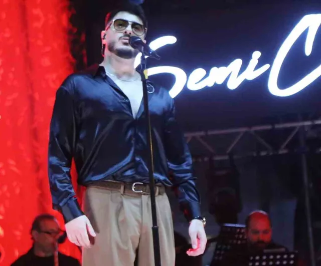 Sağanak altında Semicenk coşkusu: Tosya'da festival dolu akşam