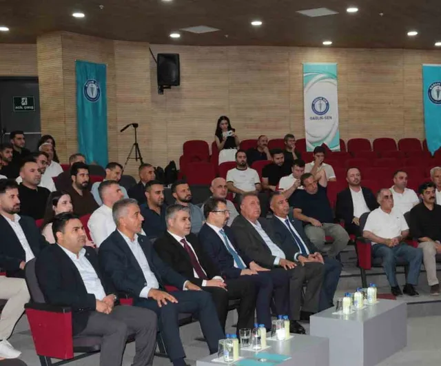 Sağlık-Sen Şırnak'ta birlik mesajı: Anmal yeniden başkan seçildi