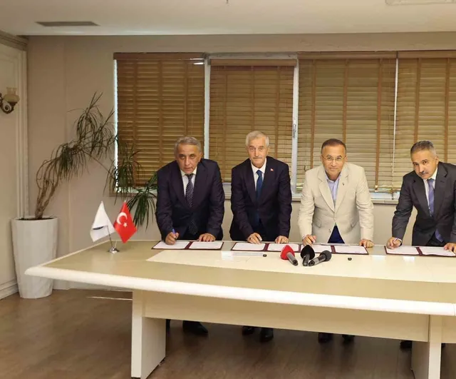 Şahinbey'de çiftçilere yüz milyon liralık tohum ve gübre desteği
