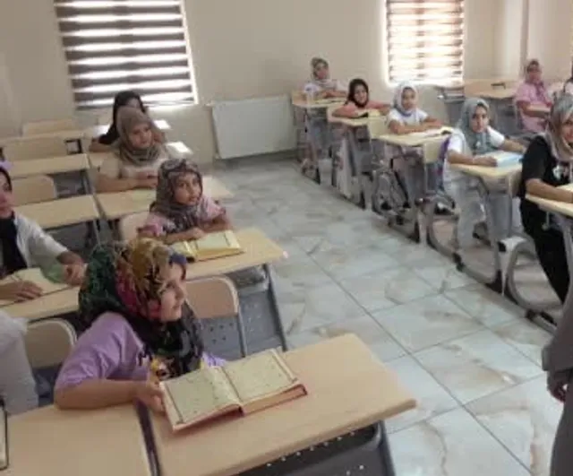 Şanlıurfa'da yaz aylarını kurslarda geçiren çocuk sayısı tarihi rekora ulaştı