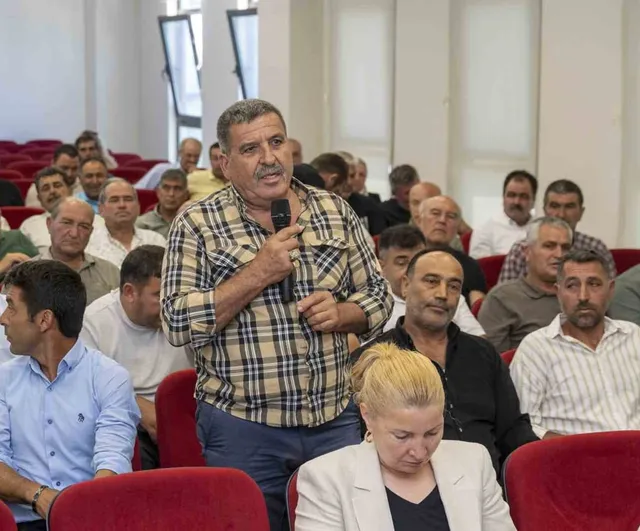 Silifke'de muhtarlar öncelikleri ve hizmet koordinasyonunu görüştü