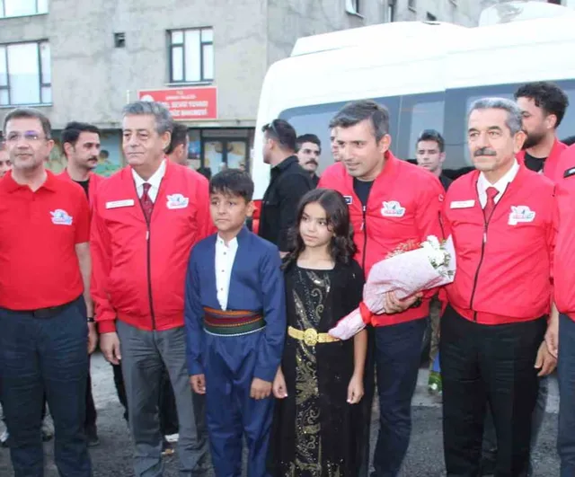 Şırnak'ta teknoloji rüzgarı: Bayraktar gençlerin ilgisini ve kentin tarihî rolünü vurguladı