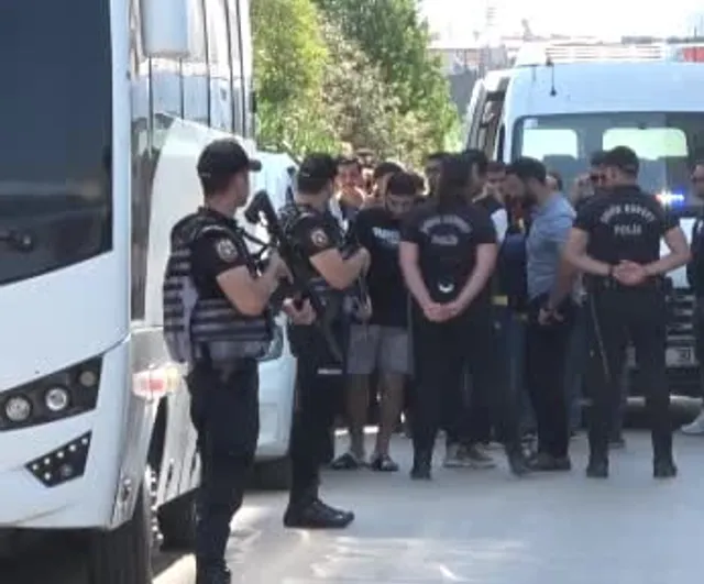 Sokakta öldürülen Reyhan Acar'ın davasında 13 tutuklama; zanlı petshopta yakalandı