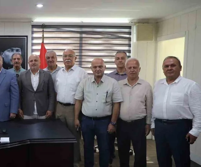 Taksicilerden başkanvekili Şen’e destek: Menderes için ortak adım