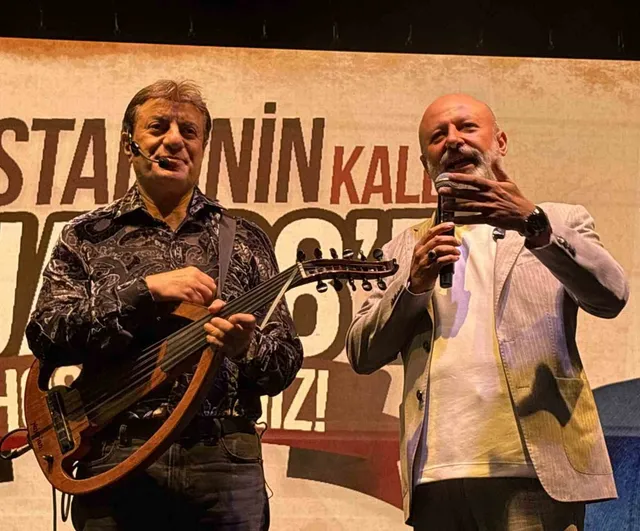 Taverna ezgileri Kayseri'de yankılandı: Coşkun Sabah Fuar38'de sahne aldı
