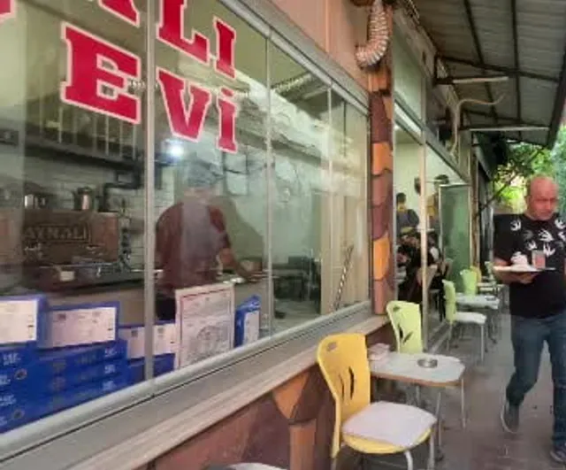 Tavşanlı kahvecileri doğal ürün ve esnek saat uygulamasıyla yazı karşılıyor