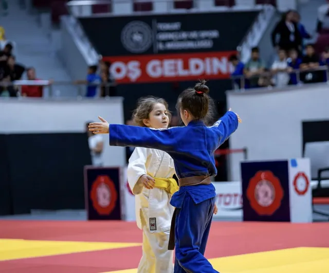 Tekirdağlı minik yetenek Tokat'ta bronz başarıyla milli takıma yükseldi