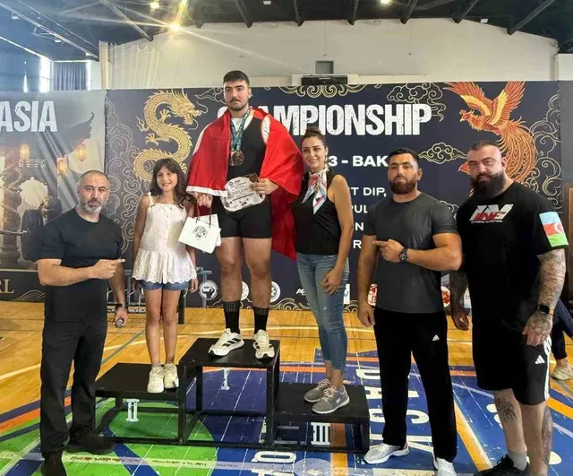Tireli sporcu Aras Nal'den iki branşta uluslararası zafer