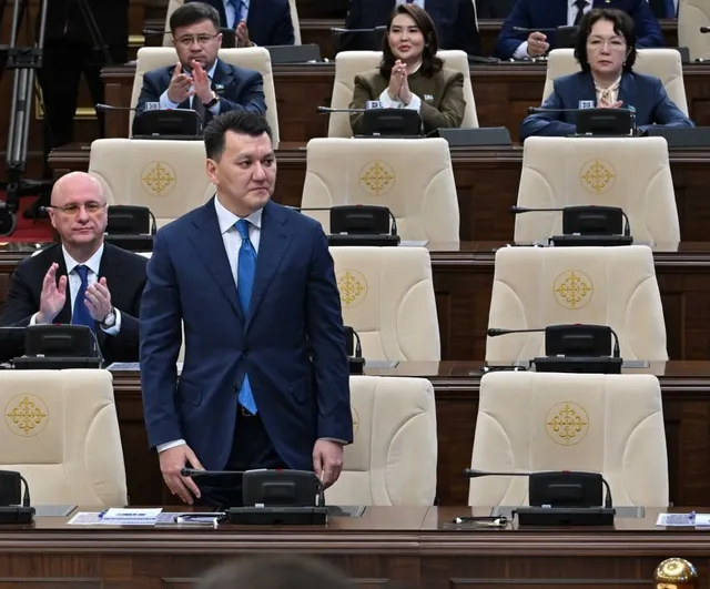 Tokayev yönetiminde yetki paylaşımı: Erlan Karin cumhurbaşkanı yardımcısı, Oljas Bektenov başbakan