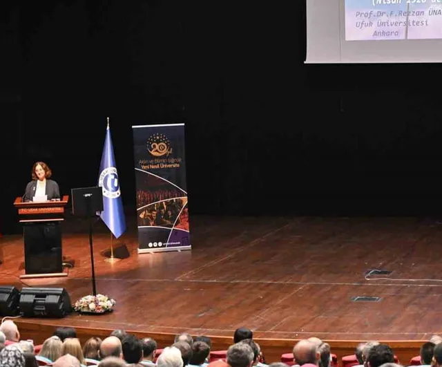Uşak'ta milli mücadele sempozyumu kentin rolünü akademide tartıştı