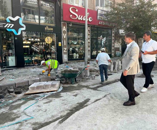 Yakutiye sokaklarında dönüşüm sürüyor