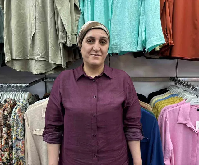 yaz sıcağında koyu giysilere dikkat: esnaftan tensel ve viskon uyarısı