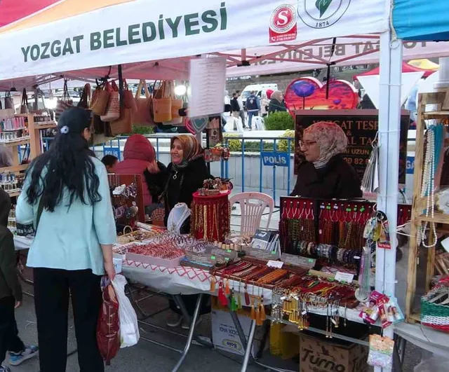 Yozgat'ta sürmeli şenlikleri kortejle açıldı, üç gün boyunca konser ve etkinlikler