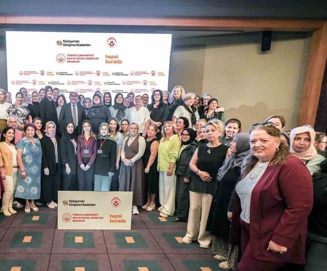 Antalya buluşması: girişimci kadınlar dijital pazarlara hazırlanıyor