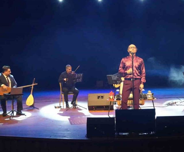 Atakum’da kültür hayatı Ata Sahne ile güçleniyor
