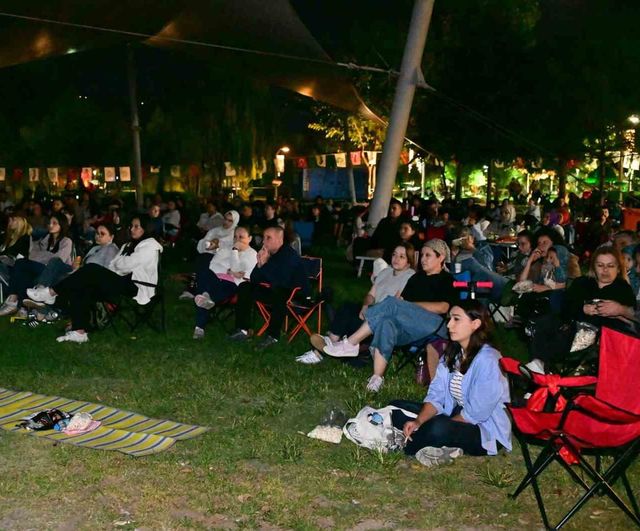 Avrupa hareketlilik haftasında açık hava sinemasında Bizim İçin Şampiyon coşkusu