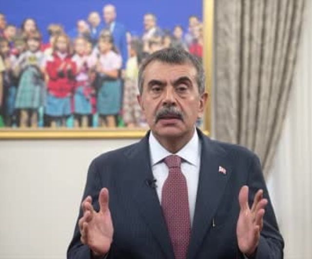 Bakan Yusuf Tekin'den umut ve teşekkürle başlayan yeni eğitim yılı mesajı