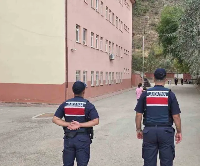 Bilecik'te güvenli yolculuk için okul çevreleri ve servisler denetlendi