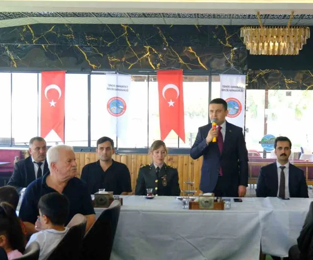 birecik'te gaziler günü anma töreni ve kaymakamlık yemegi düzenlendi