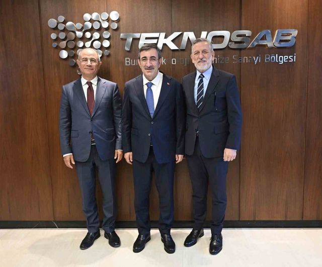 Bursa’da yeni lojistik dönem: TEKNOSAB’da 210 milyon dolarlık parkın temeli atıldı