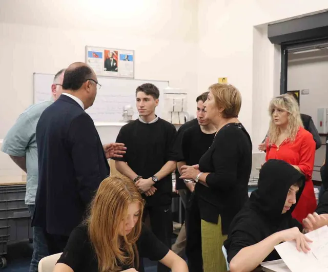 Demirtaşpaşa MTAL, Macaristan heyetiyle mesleki eğitimde iş birliği zeminleri aradı