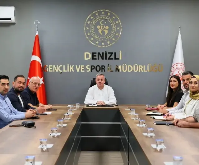 Denizli'de sahalar yeniden planlanıyor: antrenman programlarında koordinasyon gündemde