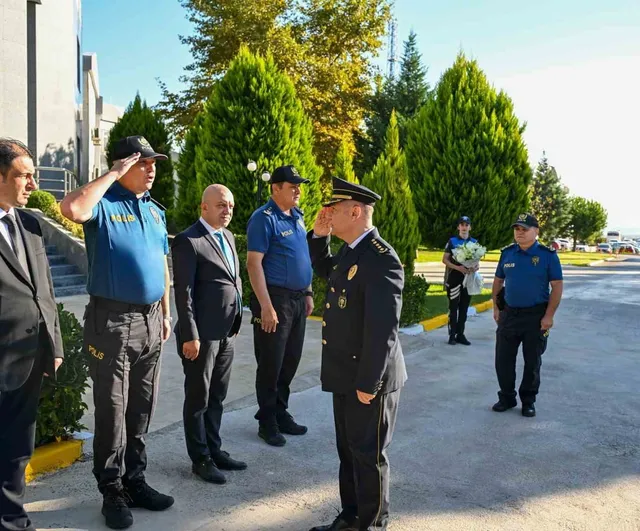 Denizli'de yeni emniyet müdürü göreve başladı
