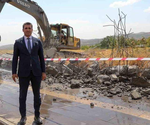 Duvarların arkasından yeni şehir: Bingöl 350 dönümlük alanda dönüşüm başladı
