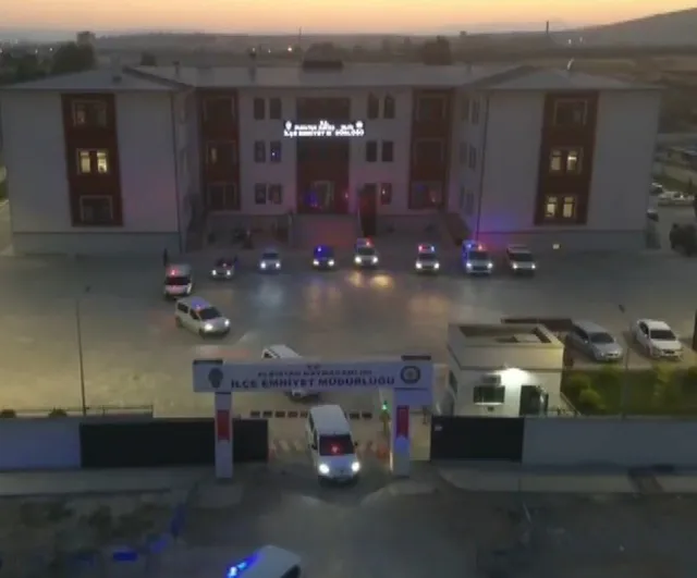 Elbistan'da iki operasyonda dört kişi tutuklandı, çok sayıda mühimmat ele geçirildi