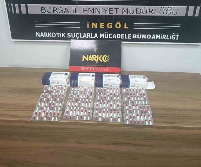 Emniyetin çalışması sonuç verdi: İnegöl'de 224 tabletle yakalanan şüpheli