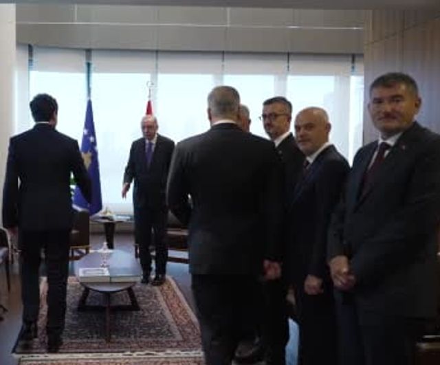 Erdoğan ile Kurti Türkevi'nde ikili ilişkileri masaya yatırdı
