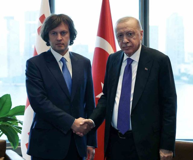 Erdoğan New York'ta Gürcistan Başbakanı Kobakhidze ile bir araya geldi
