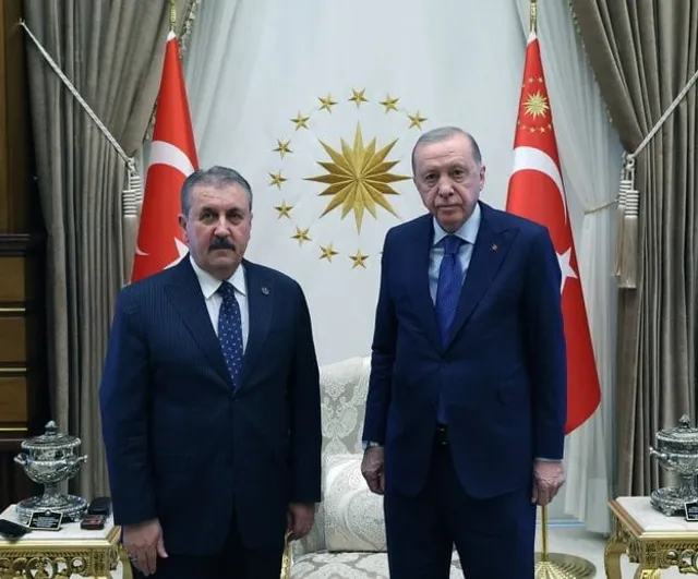 Erdoğan ve Destici Cumhurbaşkanlığı külliyesinde görüştü