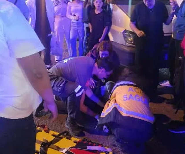Ereğli'de yaya geçişinde kaza: anne hastaneye kaldırıldı, çocuk yara almadı