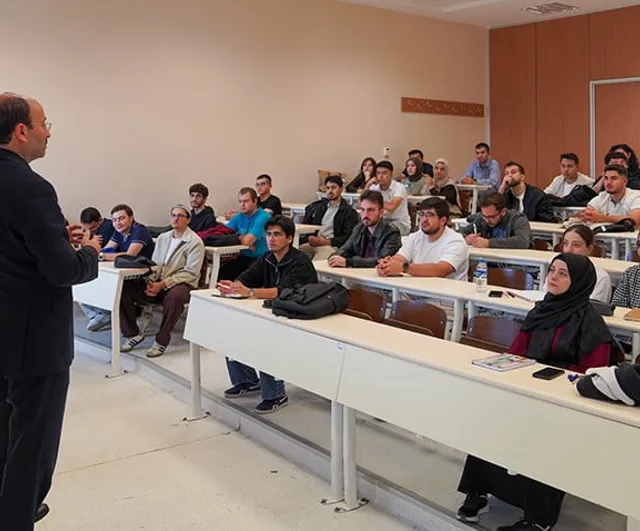 Etü'de rektör Çakmak'tan terörsüz Türkiye dersi: güven ortamı ve yeni akademik yıl