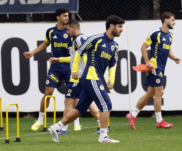 Fenerbahçe, Asensio ile Eyüpspor sınavına hazırlanıyor