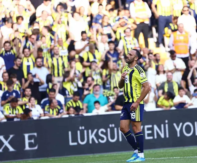 Fenerbahçe yıldırım gibi başladı: ilk yarıda 5-0 üstünlük