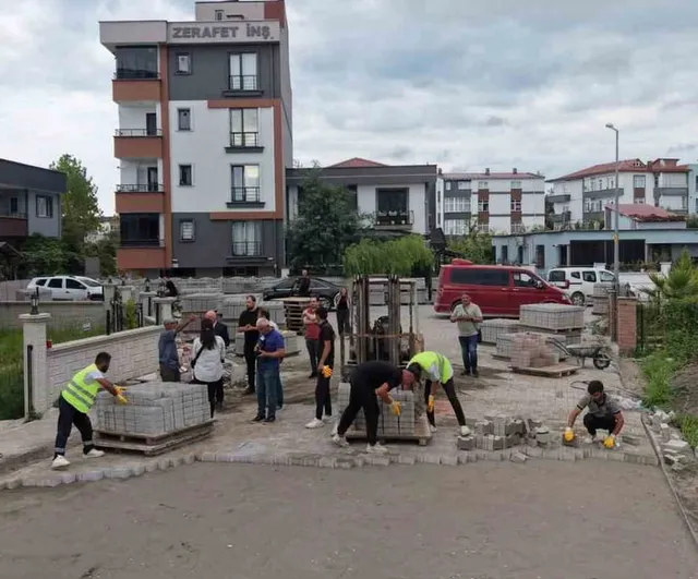 Fenk mahallesinde altyapı ve üstyapı çalışmaları yaşamı dönüştürüyor