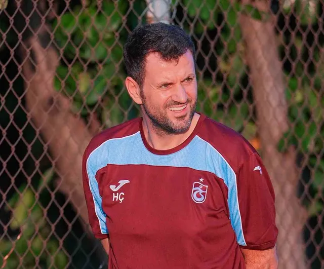 Franculino Dju bordo-mavili kadroya ilk adımını attı