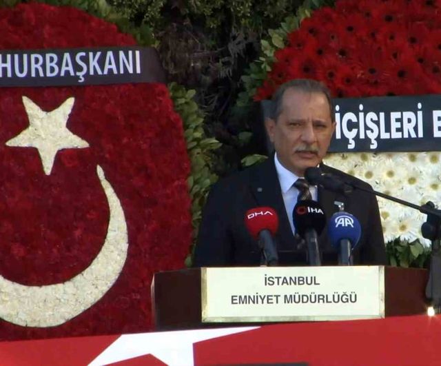 Görev başında şehit düşen polis memuru için emniyette veda töreni