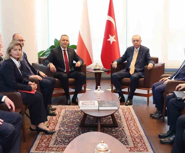 Görüşme New York'ta: Erdoğan ve Nawrocki ikili temaslarını sürdürdü