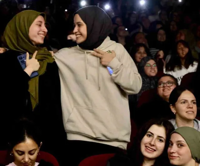 Halime Hatun yurdu'nda yeni öğrencilere müzikli hoş geldin